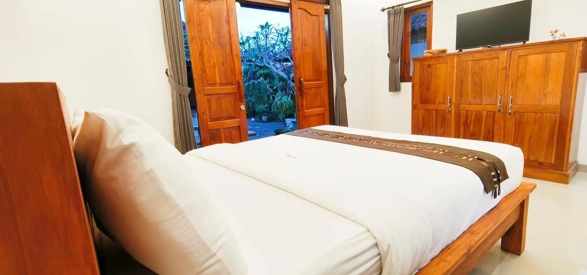 Mayka House Ubud  Homestay